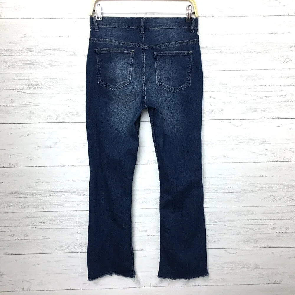 Venus Women's Jeans Boot Cut Stretch Fray Hems size 6L length 29